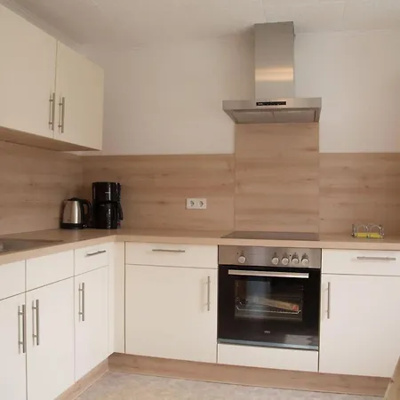 House Direct On Forest Edge For Alone *