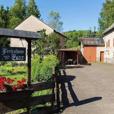 Дом отдыха House Direct On Forest Edge For Alone Ulmen